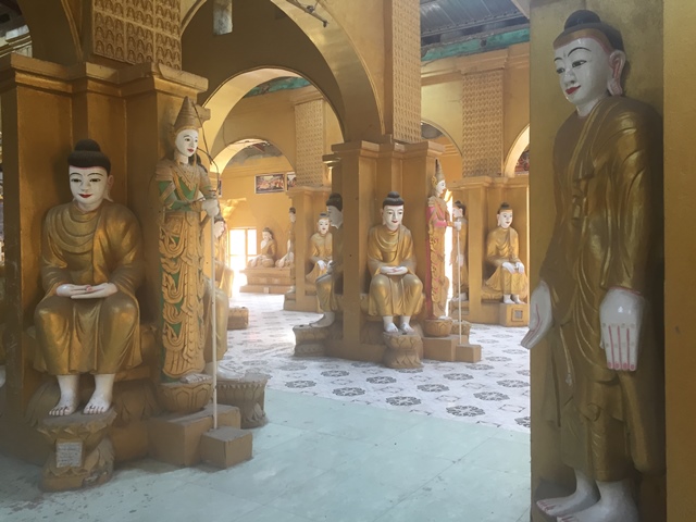 Monastere Amarapura Mandalay